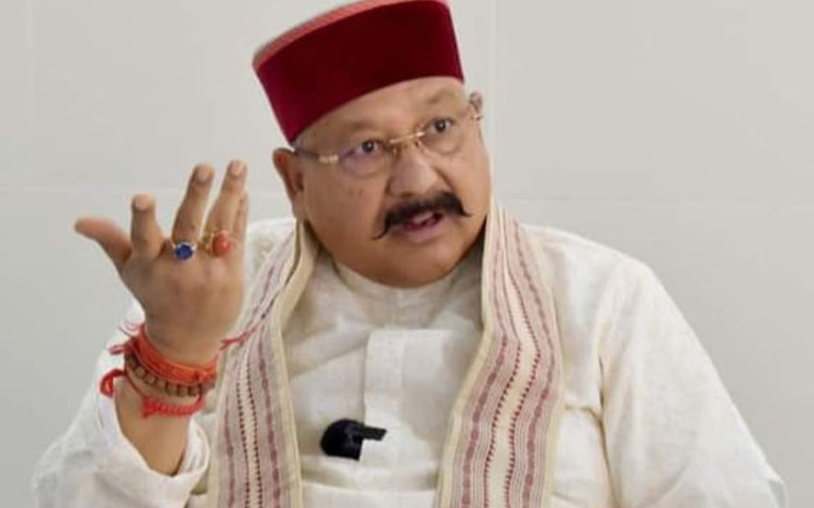 यह मोदी का सशक्त भारत है, करारा जवाब मिलेगा : महाराज